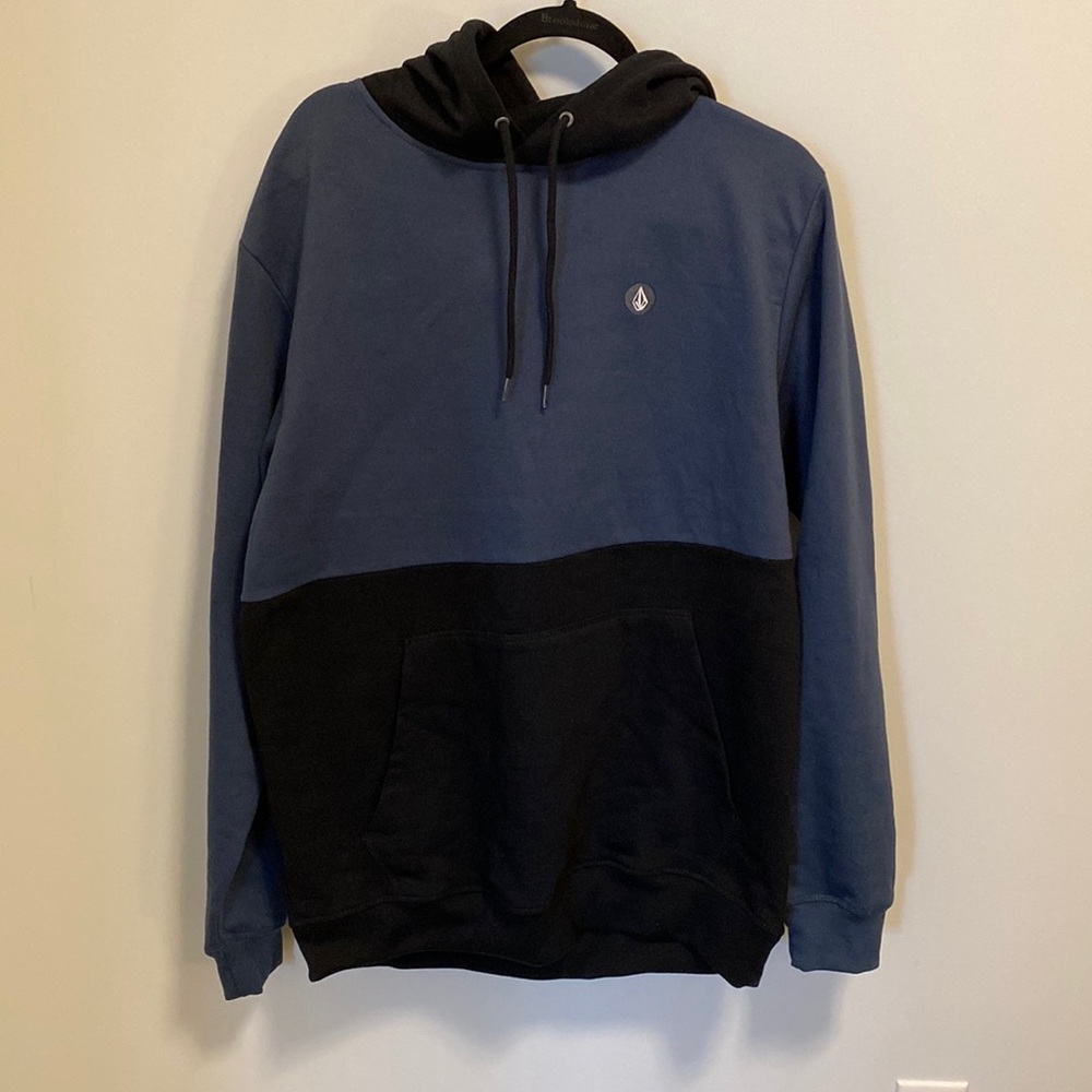 NWT Mens Volcom Hoodie